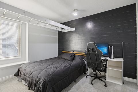 Tiny photo for 1960 N 2150 E, Layton, UT 84040 (MLS # 2145074)