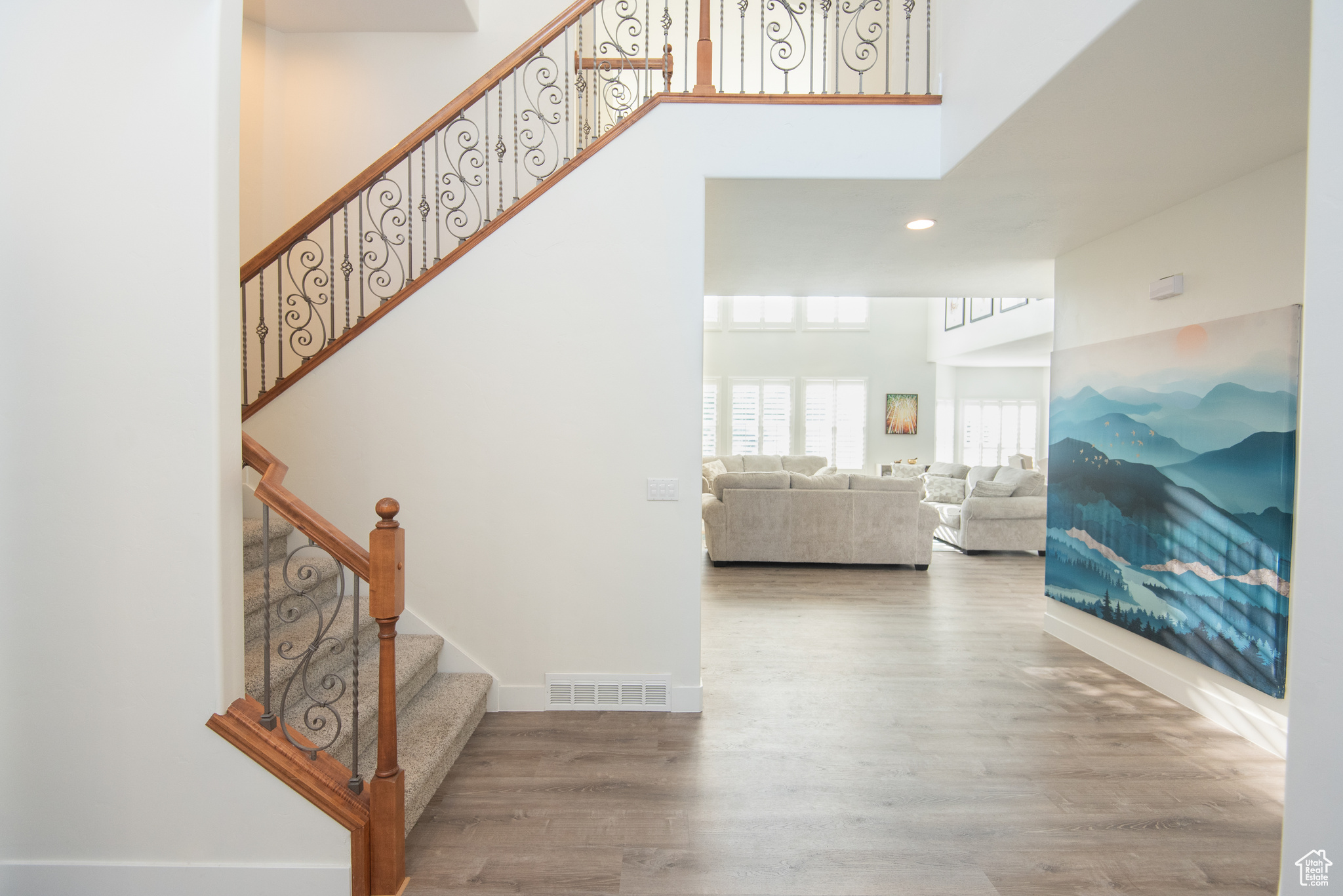 COLDWATER CREEK - Residential
