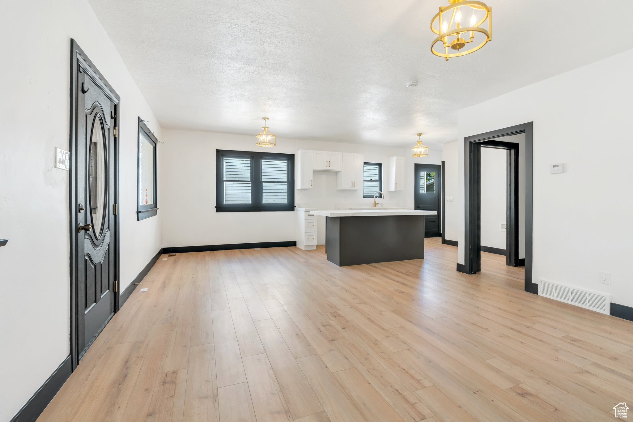 367 E Hubbard Ave, Salt Lake City, Utah image 6