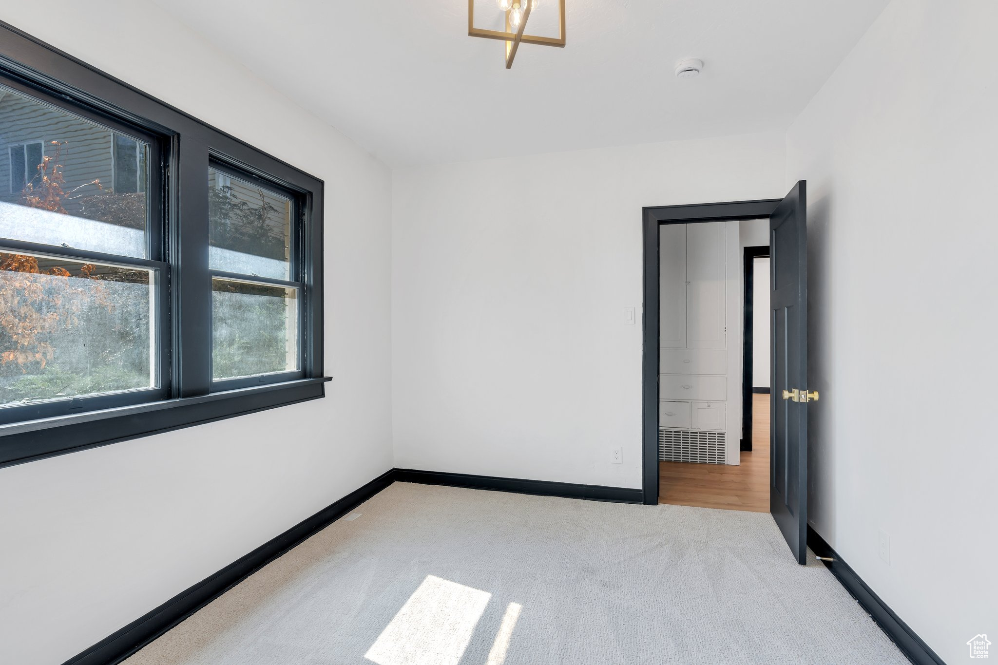 367 E Hubbard Ave, Salt Lake City, Utah image 11