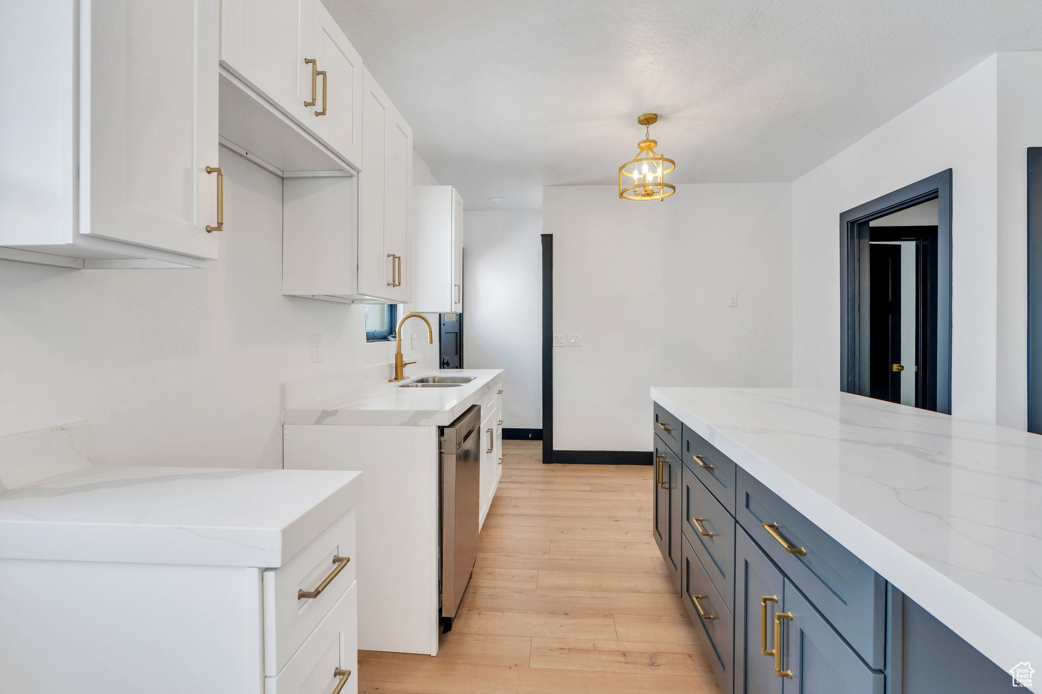 367 E Hubbard Ave, Salt Lake City, Utah image 2