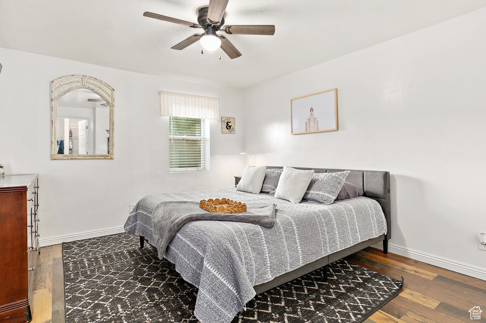 IMPERIAL ACRES - Residential