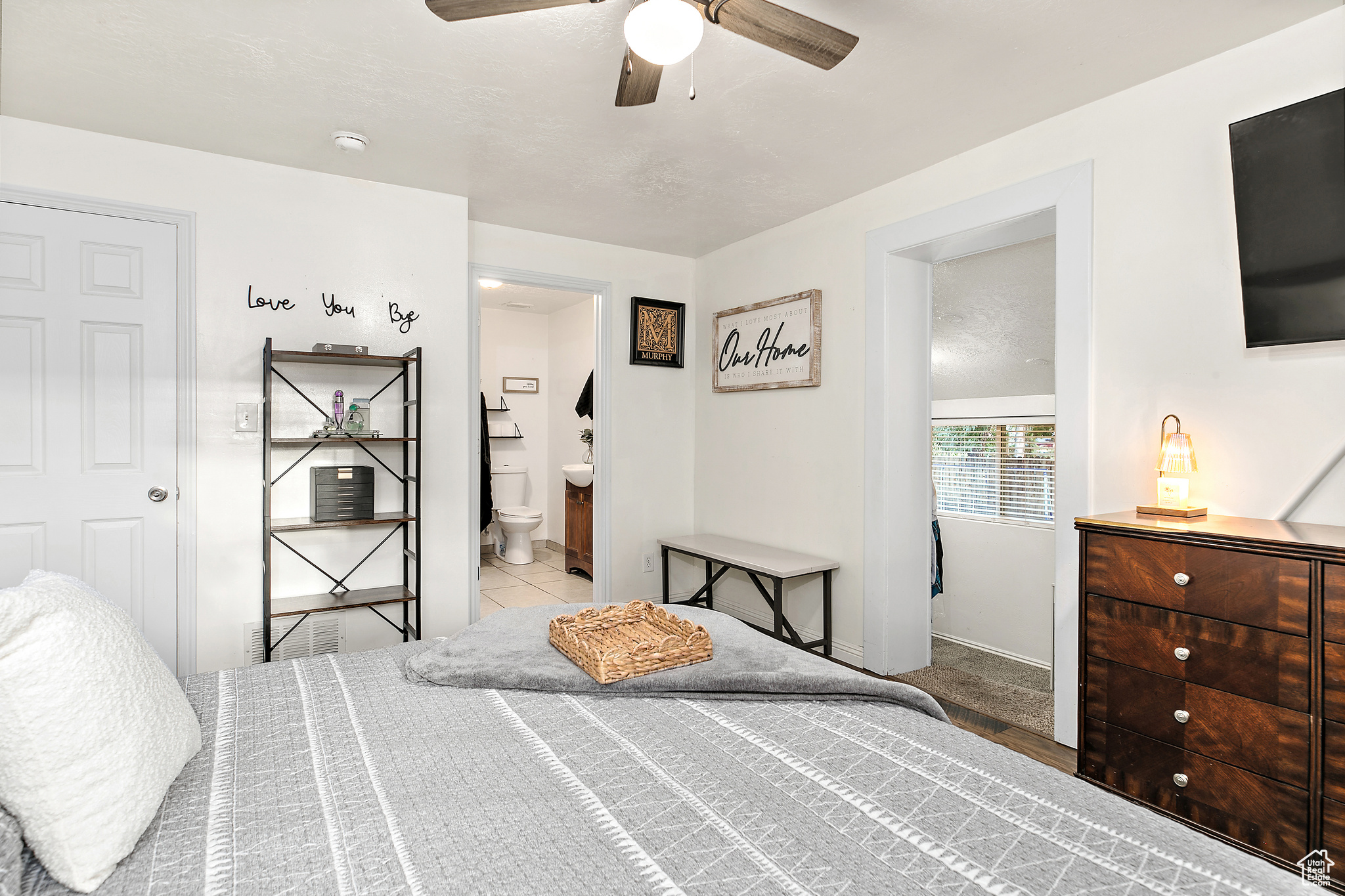 IMPERIAL ACRES - Residential