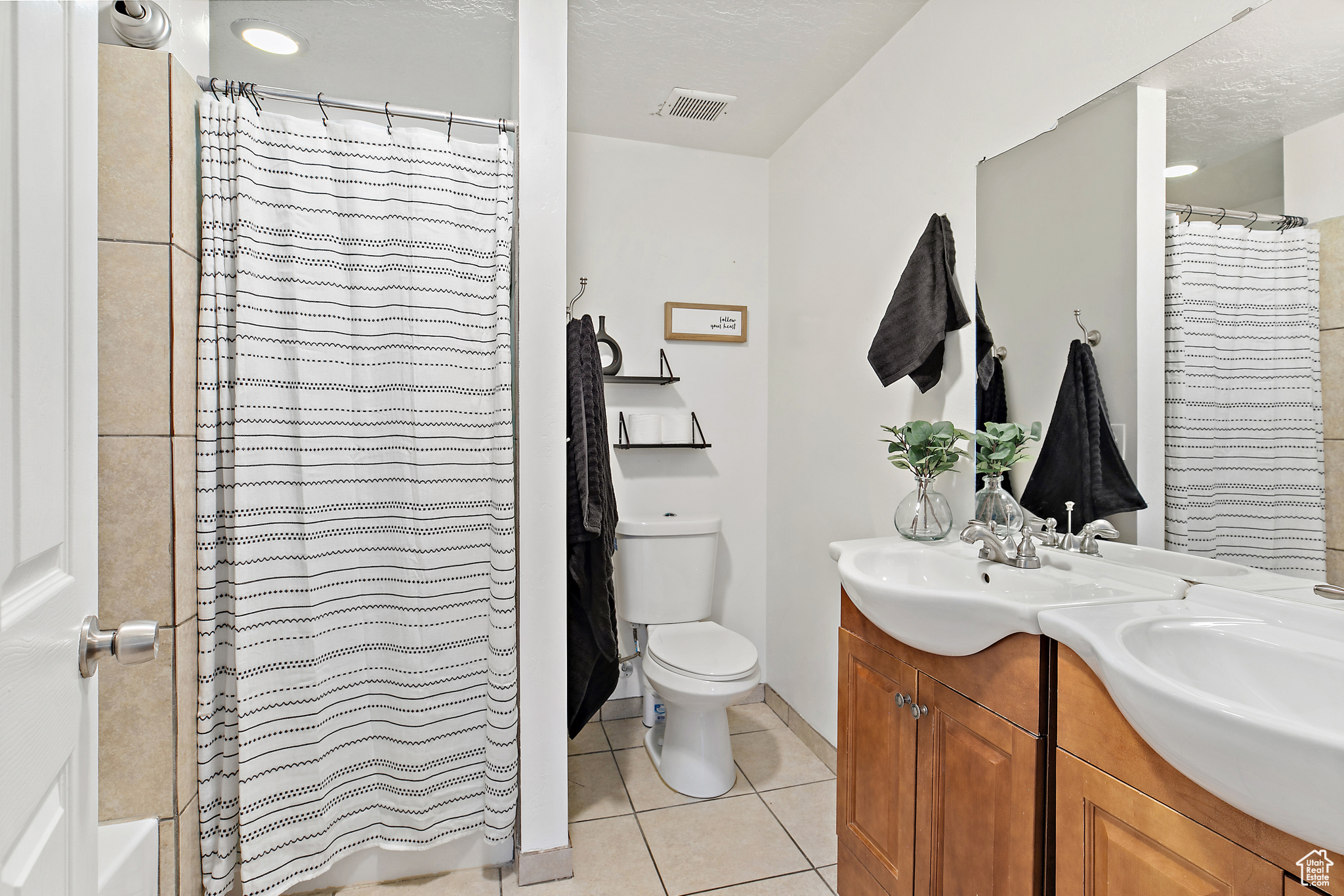 IMPERIAL ACRES - Residential