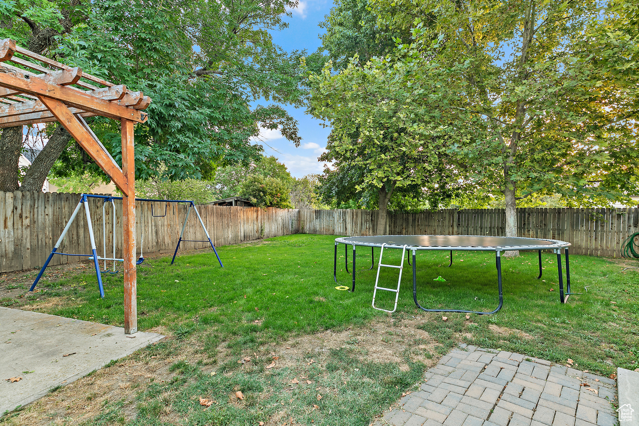 IMPERIAL ACRES - Residential
