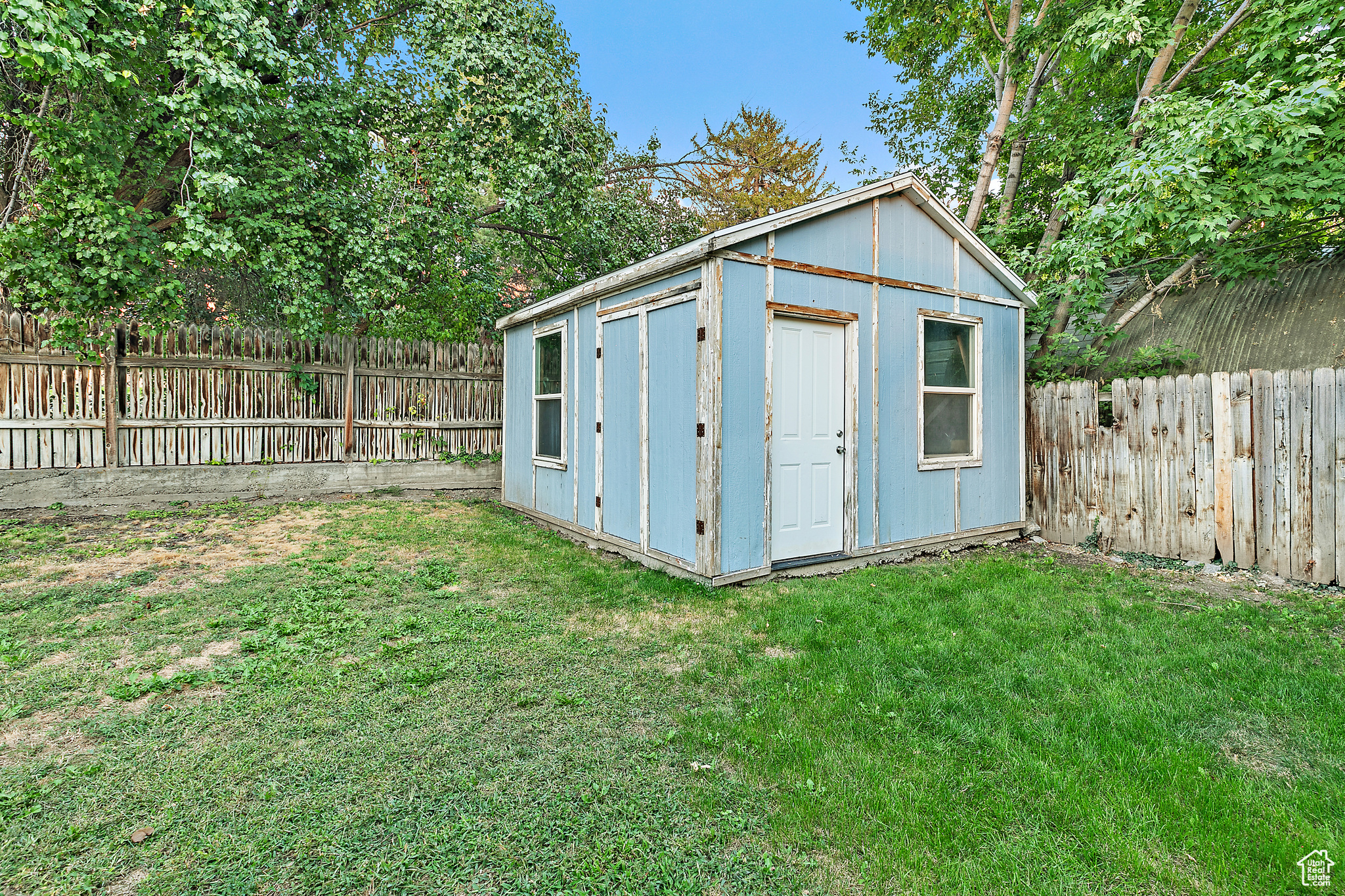 IMPERIAL ACRES - Residential