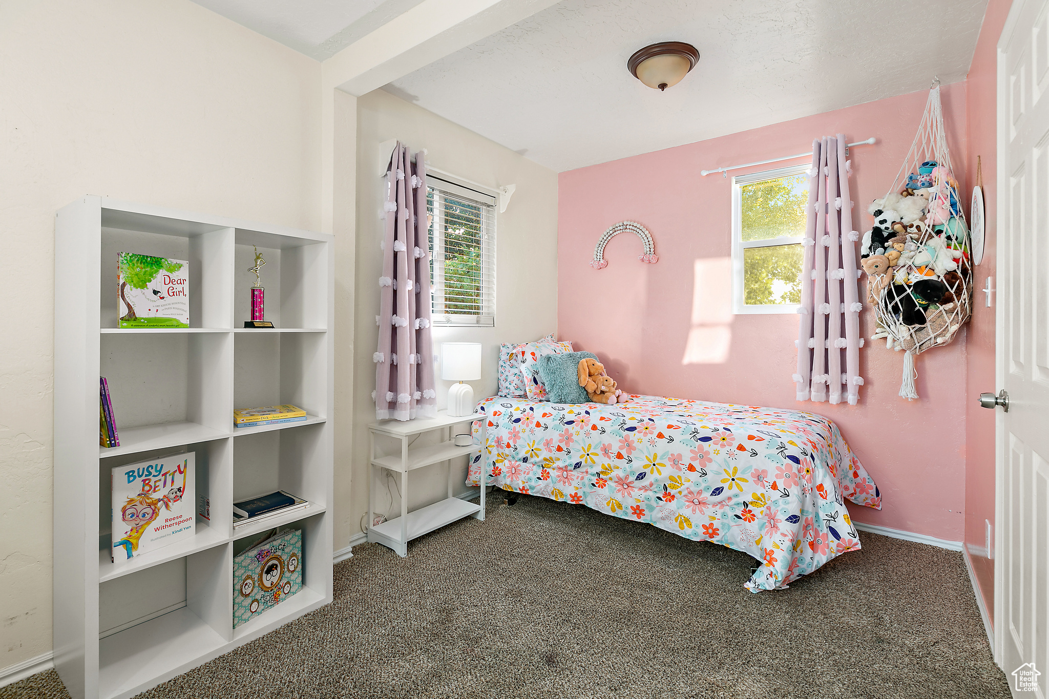 IMPERIAL ACRES - Residential