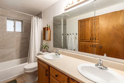 Tiny photo for 1027 E 200 N, Springville, UT 84663 (MLS # 2139844)