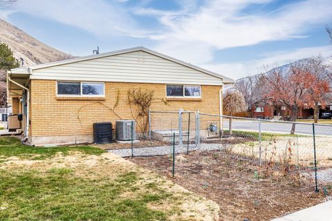 Tiny photo for 1027 E 200 N, Springville, UT 84663 (MLS # 2139844)