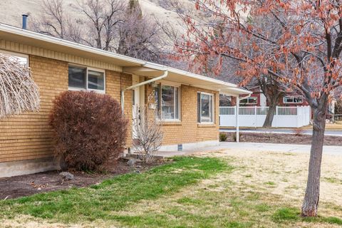 Tiny photo for 1027 E 200 N, Springville, UT 84663 (MLS # 2139844)