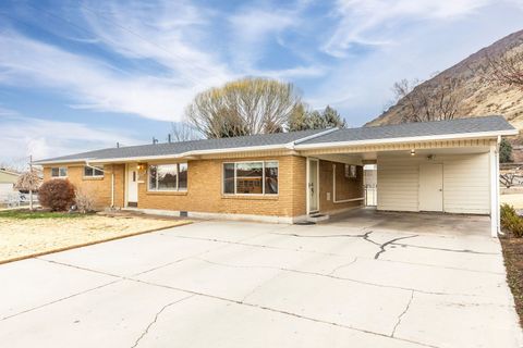 Tiny photo for 1027 E 200 N, Springville, UT 84663 (MLS # 2139844)
