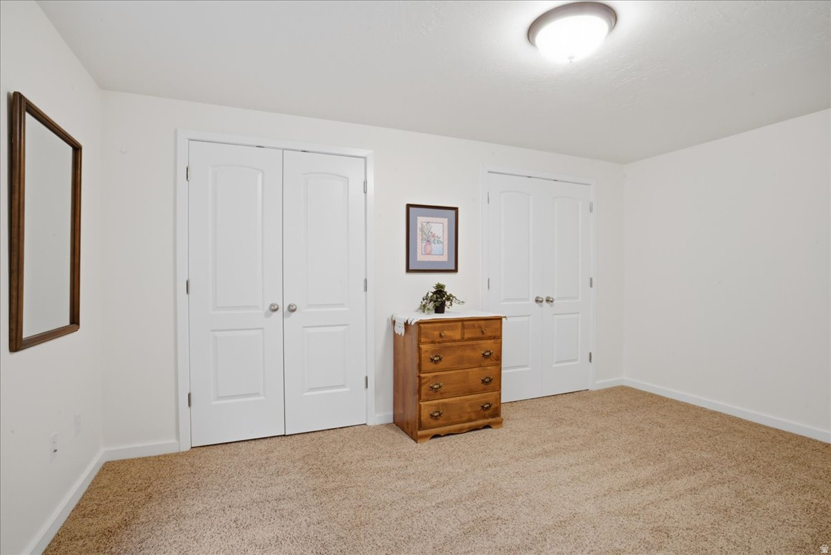 BROOKHAVEN VILLAS - Residential