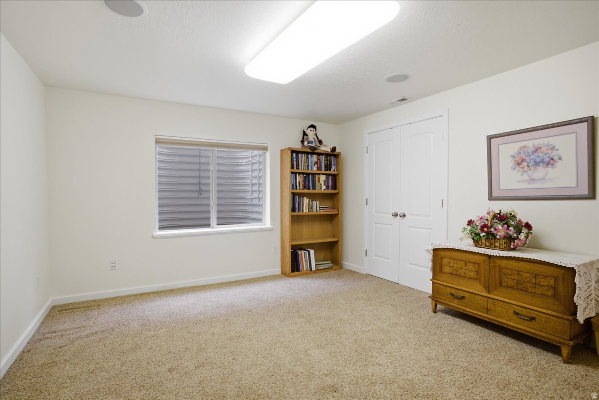 BROOKHAVEN VILLAS - Residential