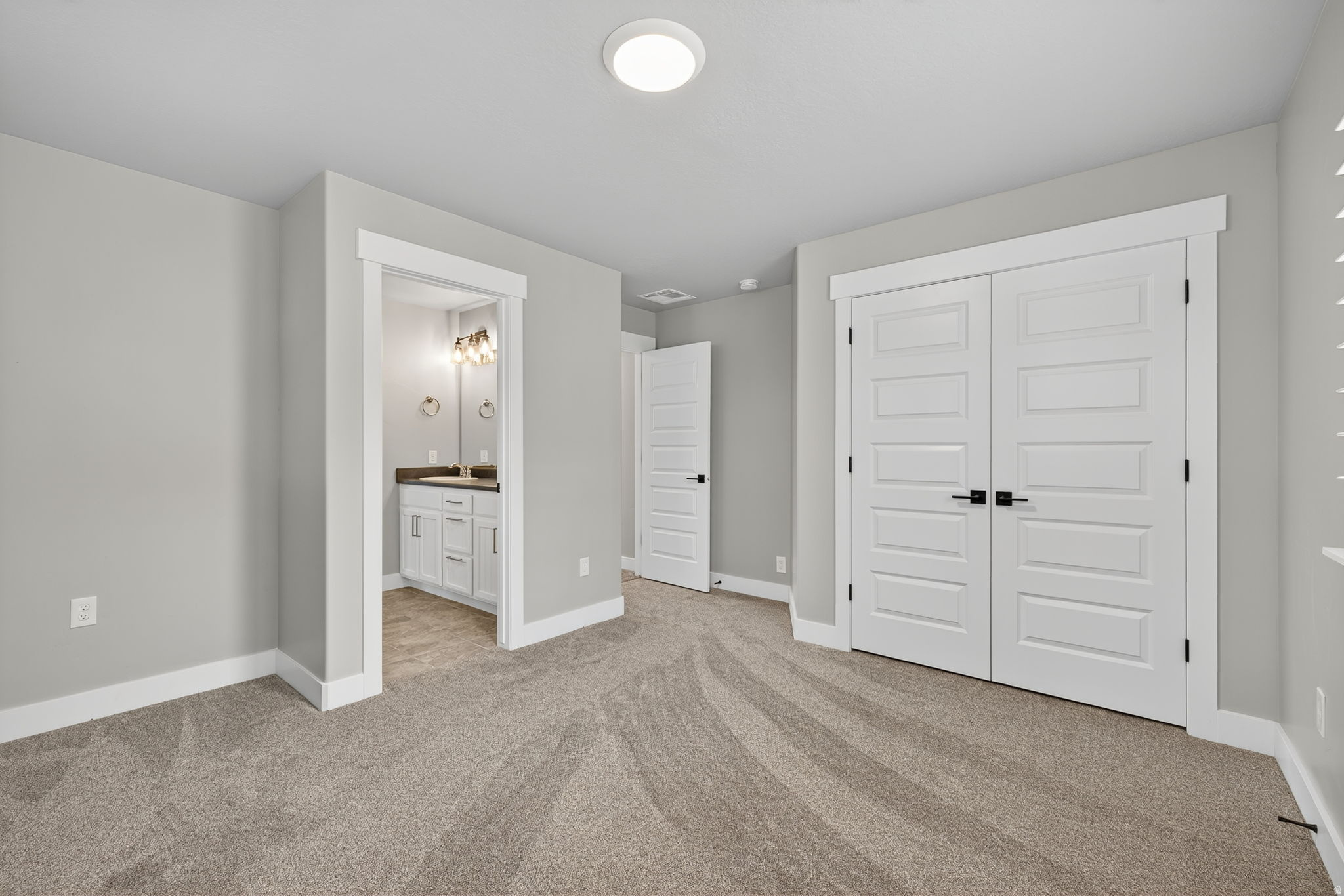 CANYON HILLS - Residential