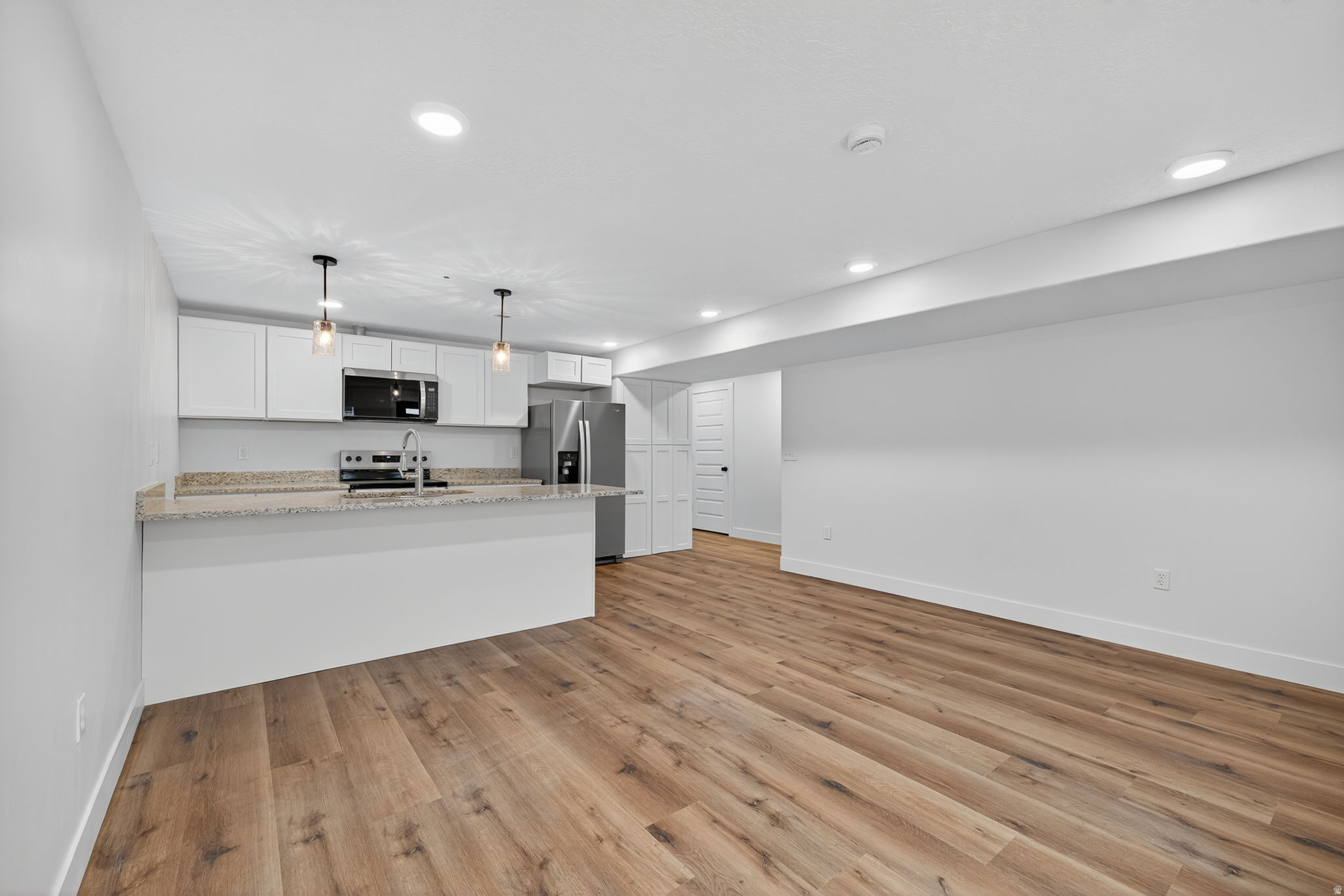 CANYON HILLS - Residential