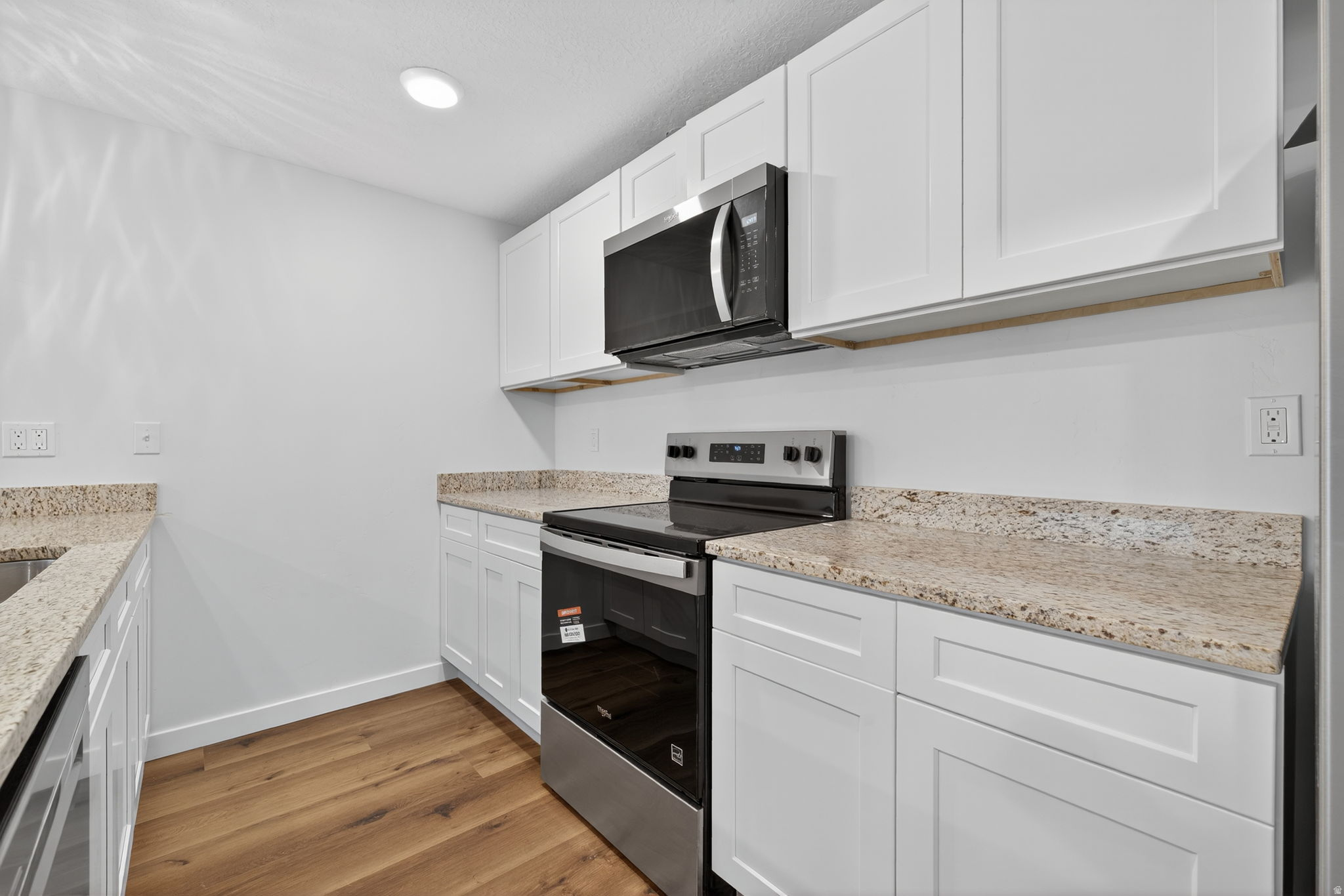 CANYON HILLS - Residential