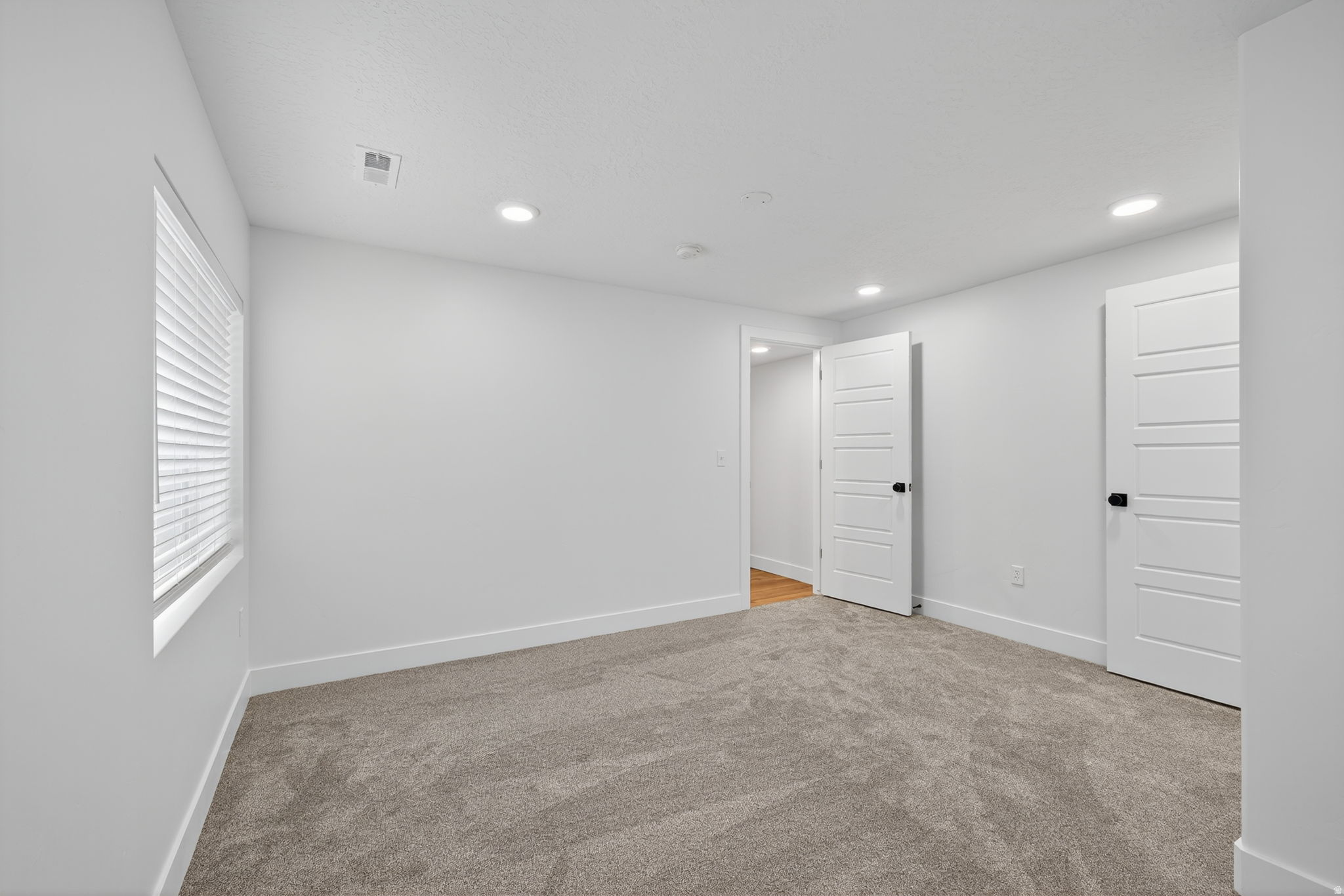 CANYON HILLS - Residential