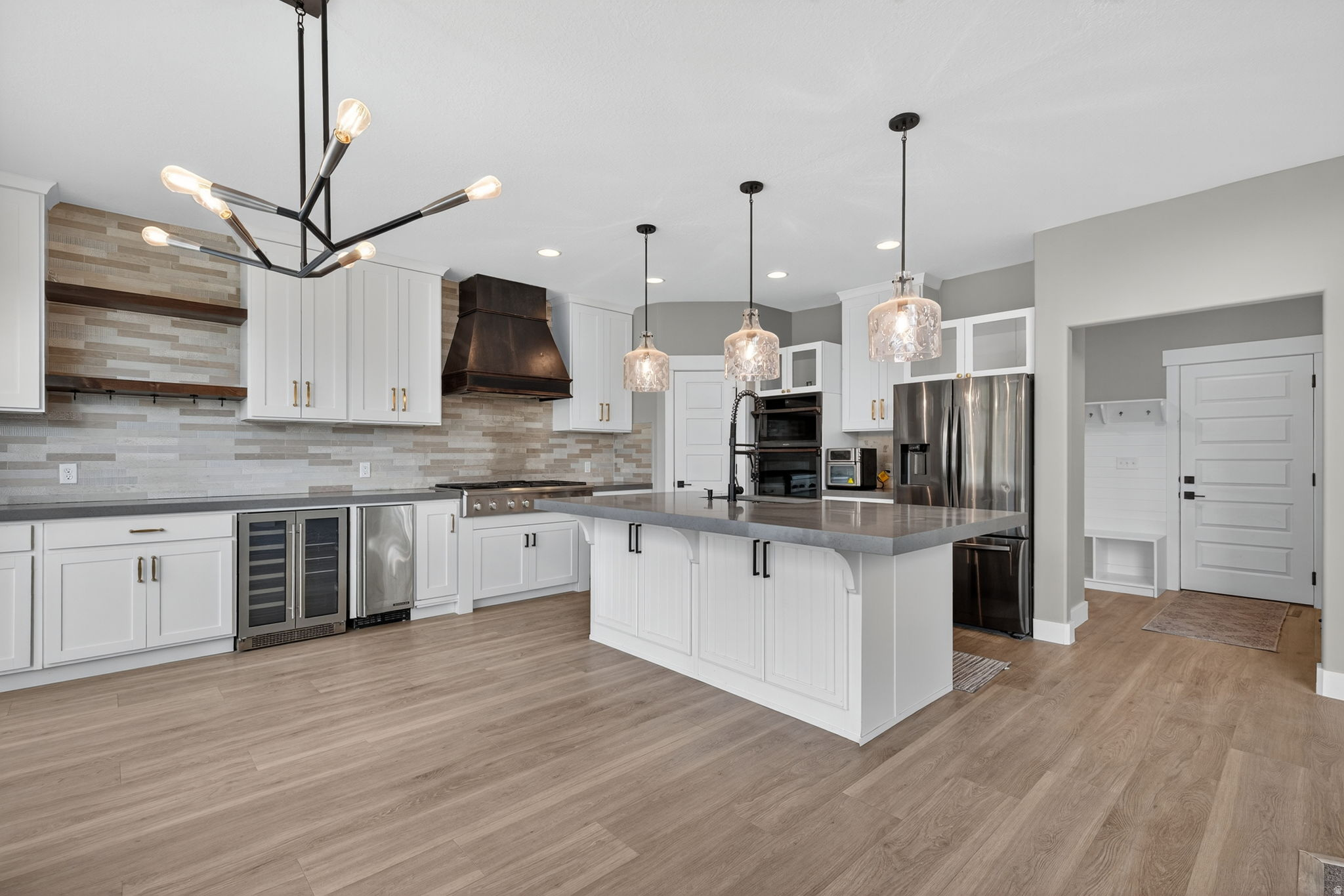 CANYON HILLS - Residential