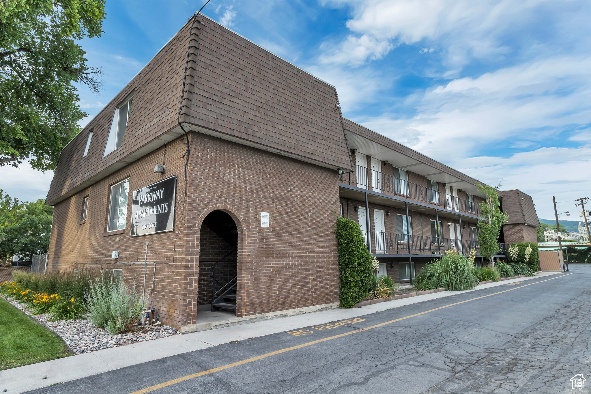 TEN AC PLAT A - Residential Income