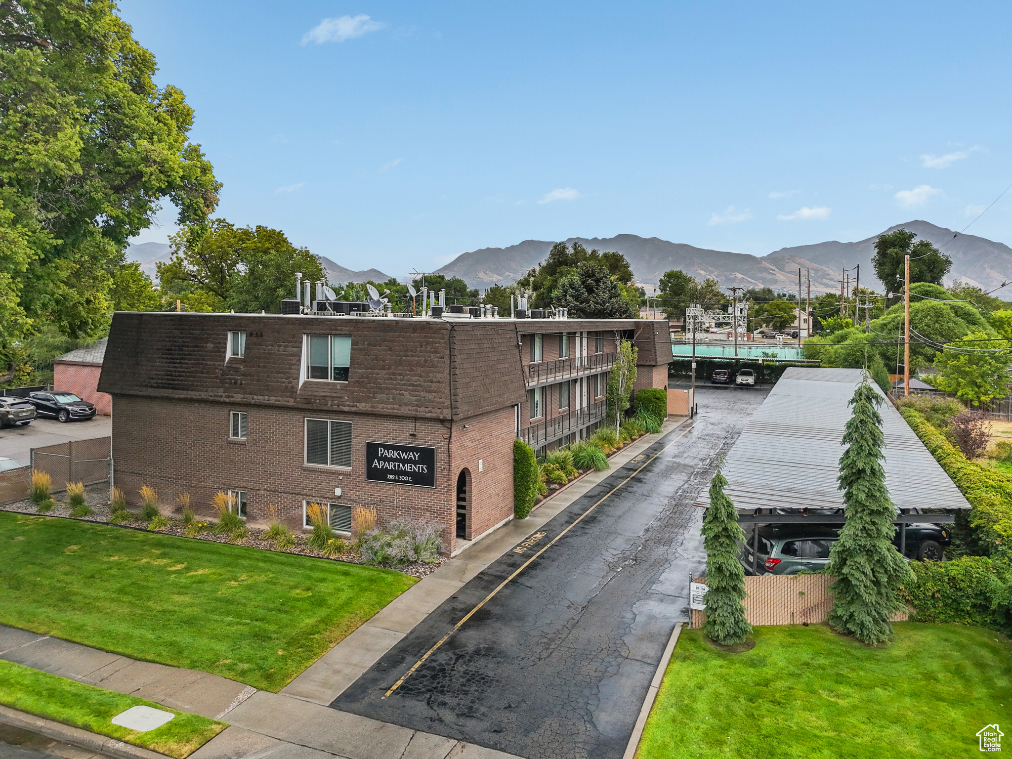 TEN AC PLAT A - Residential Income