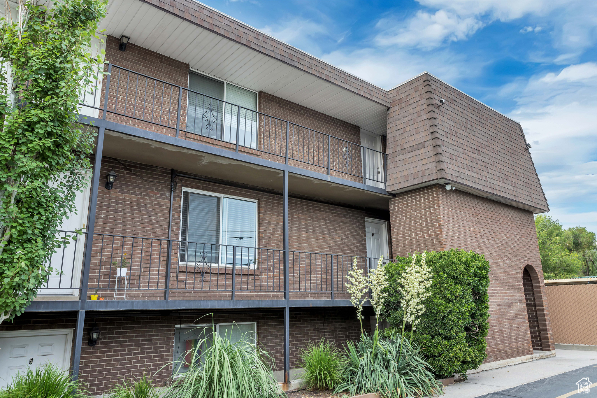 TEN AC PLAT A - Residential Income