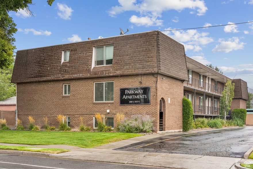 18 Plex located in lower Sugarhouse 13 one bed one bath units and 5 TWO bed one bath units.. Rarely available, professionally maintained apartment complex with covered off street parking; 35 total stalls. Units are all updated and landscaping is professionally maintained. Full brick surround building with solid construction. # of Units 18 Current monthly Income RENT $22,387 Other Monthly Income $875 Total Possible Annual Income $279,144 Price per Door $211,111 Inquire about amazing ASSUMABLE financing on this property.