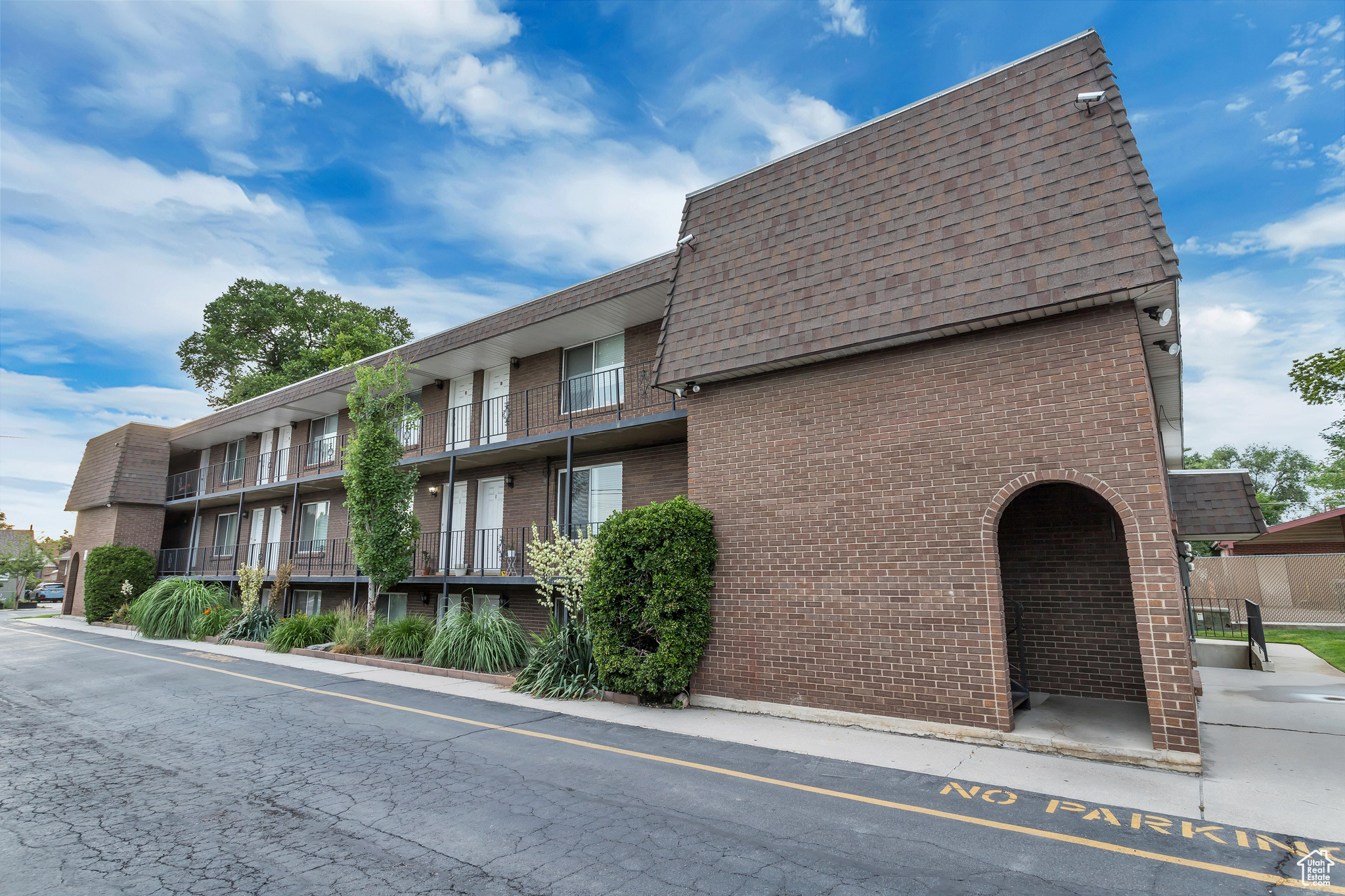 TEN AC PLAT A - Residential Income