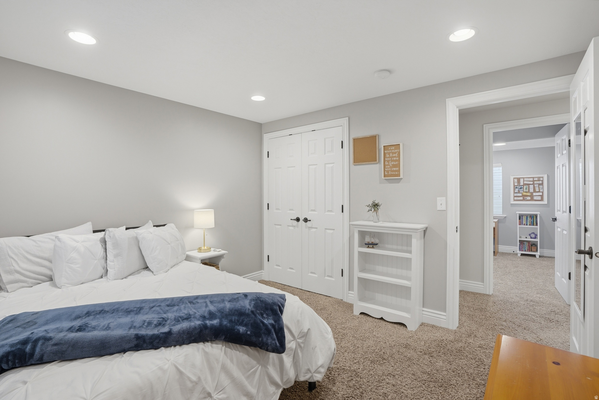 MEADOWS - Residential