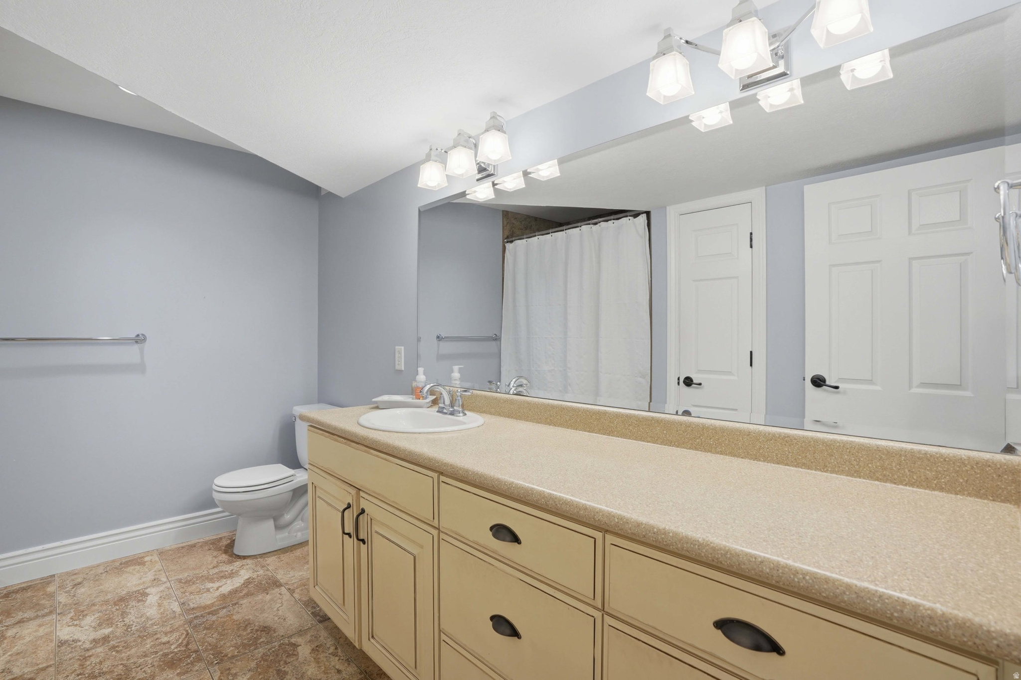 MEADOWS - Residential