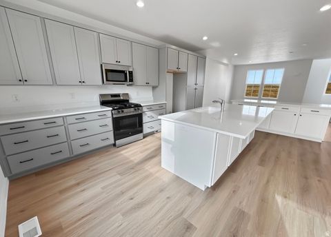 Tiny photo for 7047 W SOUTH JORDAN PKWY #385, South Jordan, UT 84009 (MLS # 2132824)