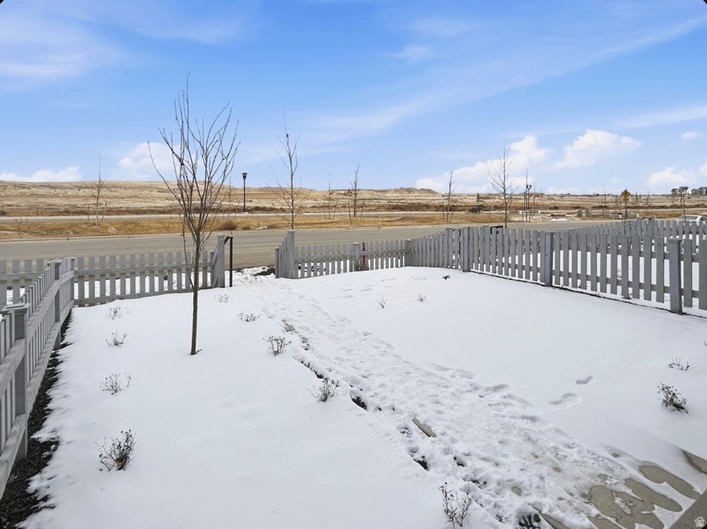 Photo of 7047 W SOUTH JORDAN PKWY #385, South Jordan, UT 84009 (MLS # 2132824)