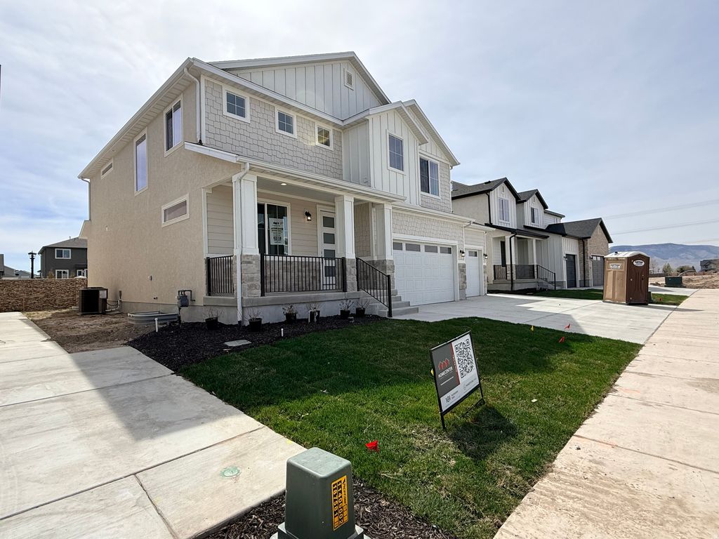 Photo of 153 W AUTUMN BLAZE DR #4320, Vineyard, UT 84059 (MLS # 2146500)