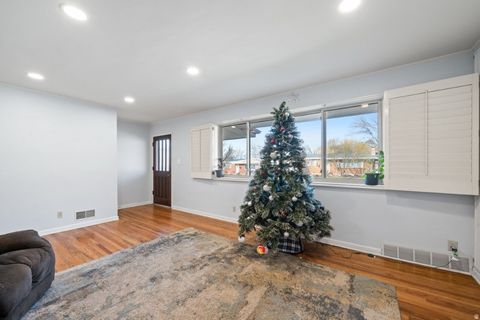 Tiny photo for 1039 E 10TH ST S, Ogden, UT 84404 (MLS # 2126932)