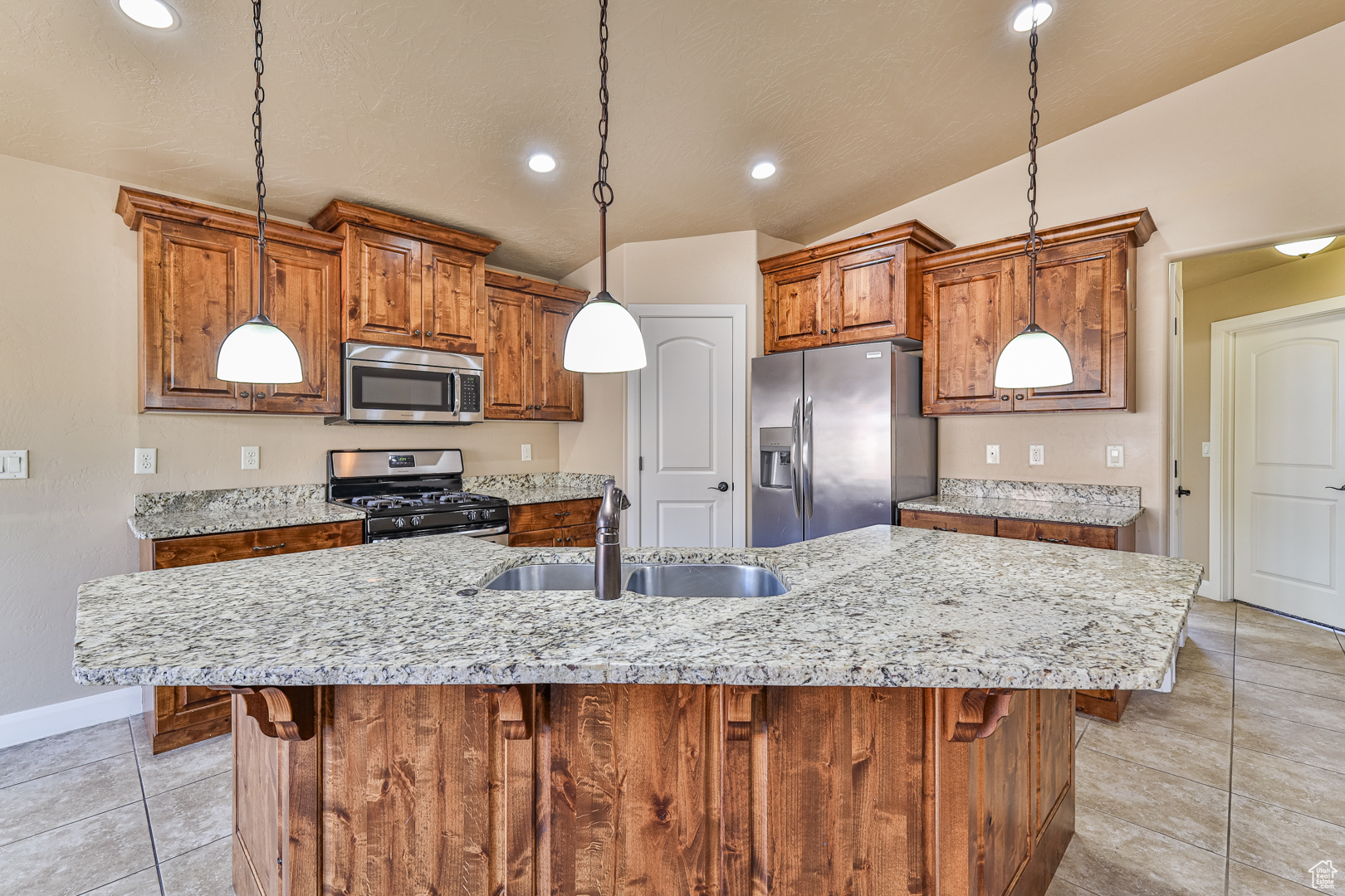 518 N Creek Ridge Cir, Washington, Utah image 10