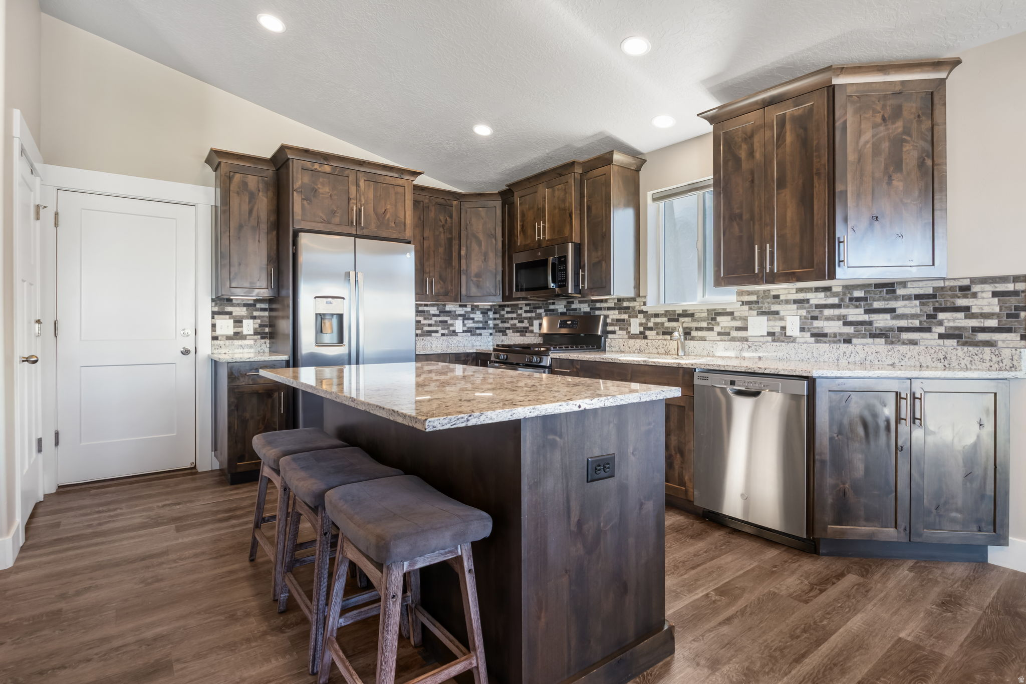 SKYLINE RIDGE - Residential