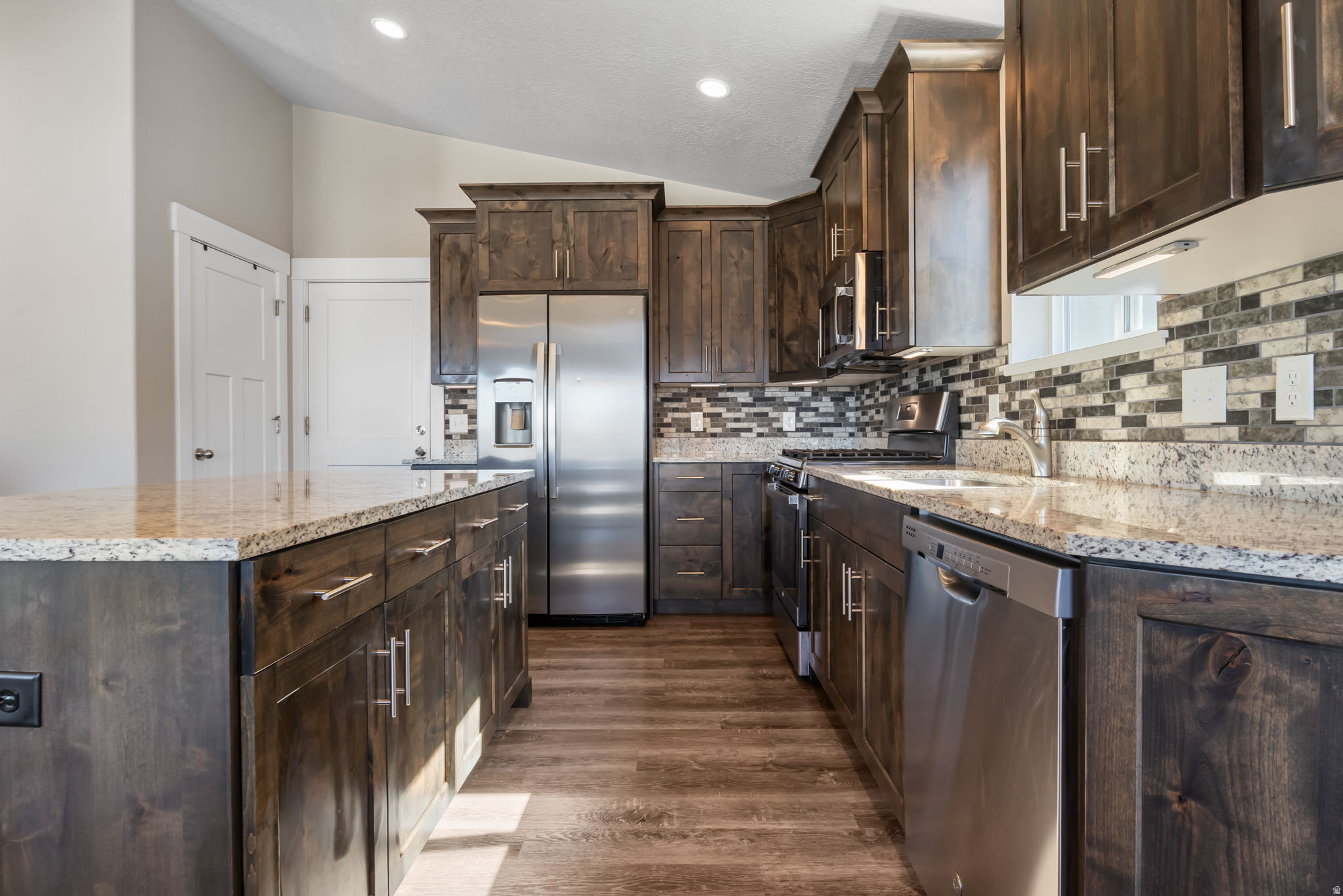 SKYLINE RIDGE - Residential