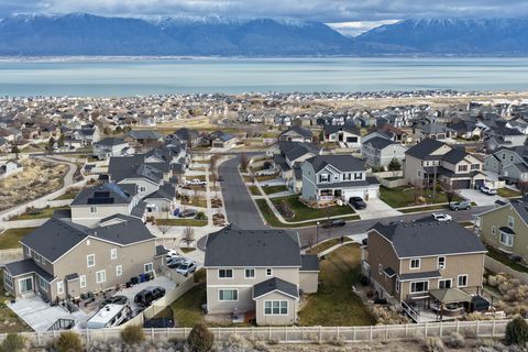 Tiny photo for 2991 S LORI LN, Saratoga Springs, UT 84045 (MLS # 2129734)