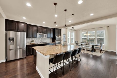 Tiny photo for 2991 S LORI LN, Saratoga Springs, UT 84045 (MLS # 2129734)