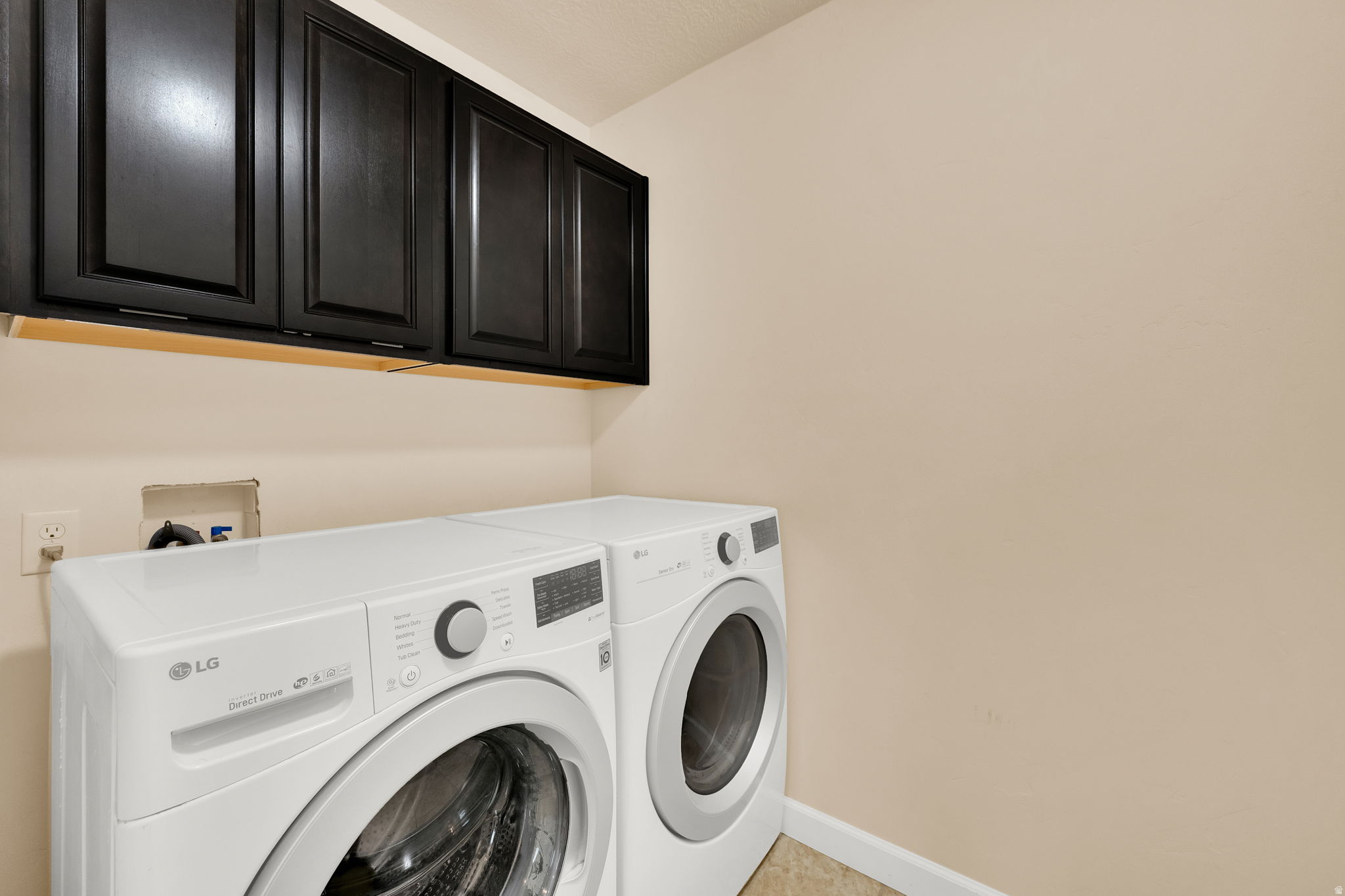 THE VILLAGES AT SARATOGA SPRINGS - Residential