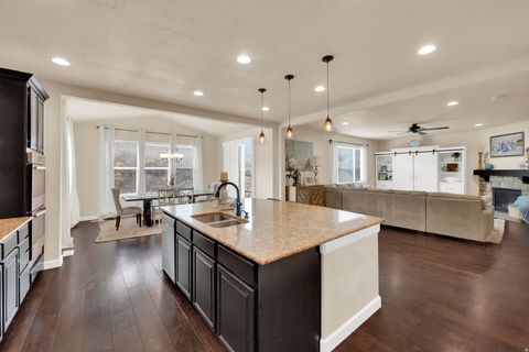 Tiny photo for 2991 S LORI LN, Saratoga Springs, UT 84045 (MLS # 2129734)