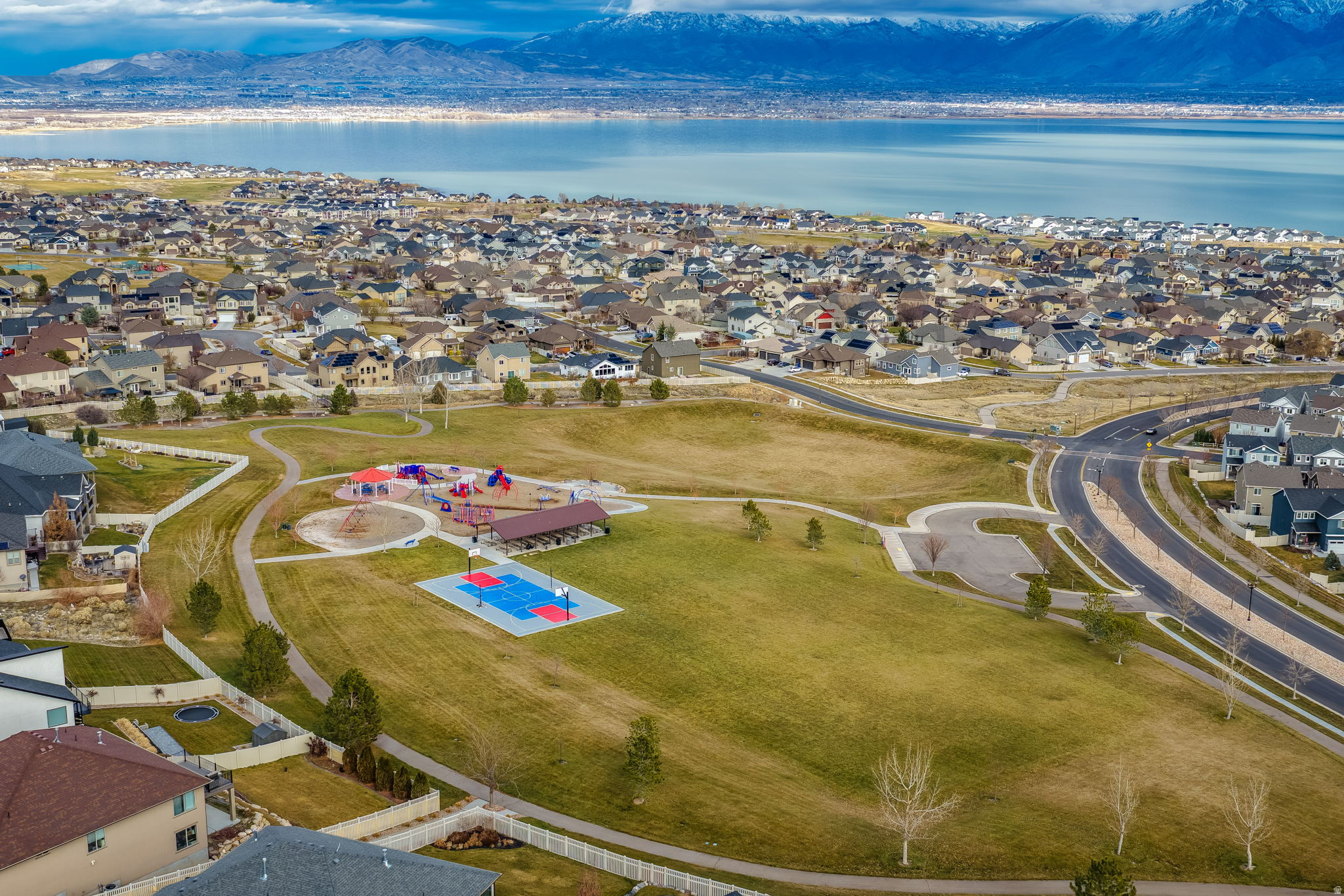 THE VILLAGES AT SARATOGA SPRINGS - Residential