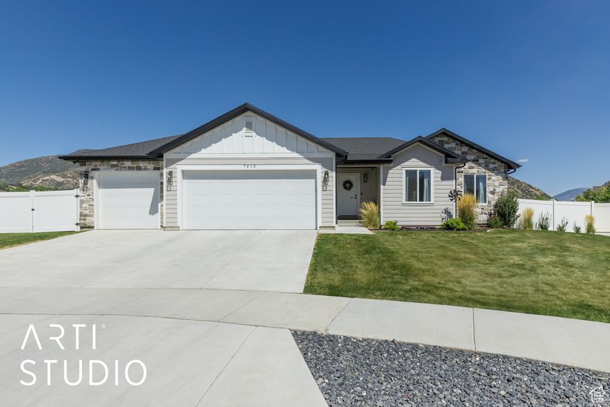 Nestled in a quiet cul-de-sac, this magnificent 6-bedroom residence offers the perfect blend of space, comfort, and breathtaking natural beauty. Imagine waking up every morning to panoramic mountain views. As you step inside, you are greeted by an open and inviting floor plan that effortlessly flows from room to room. The spacious living areas are bathed in natural light, making them ideal for both entertaining guests and relaxing with family. With three full baths, you'll never have to worry about long waits for your morning routine! The basement features a convenient kitchenette, perfect for creating a cozy retreat or entertaining friends during movie nights. This versatile space can easily adapt to your lifestyle needs, be it a game room, home gym, or even a quiet office away from the hustle and bustle. Each of the six bedrooms is generously sized, providing ample space for family and guests alike. Whether you envision a personalized master suite or creative playrooms, the possibilities are endless.   All Video cameras are included in the sale. No Operating fee and you are able to review all footage.  Don't miss your chance to own this exceptional property that combines spacious living with the serenity of nature! Schedule your private showing today and experience all that this exceptional home has to offer!