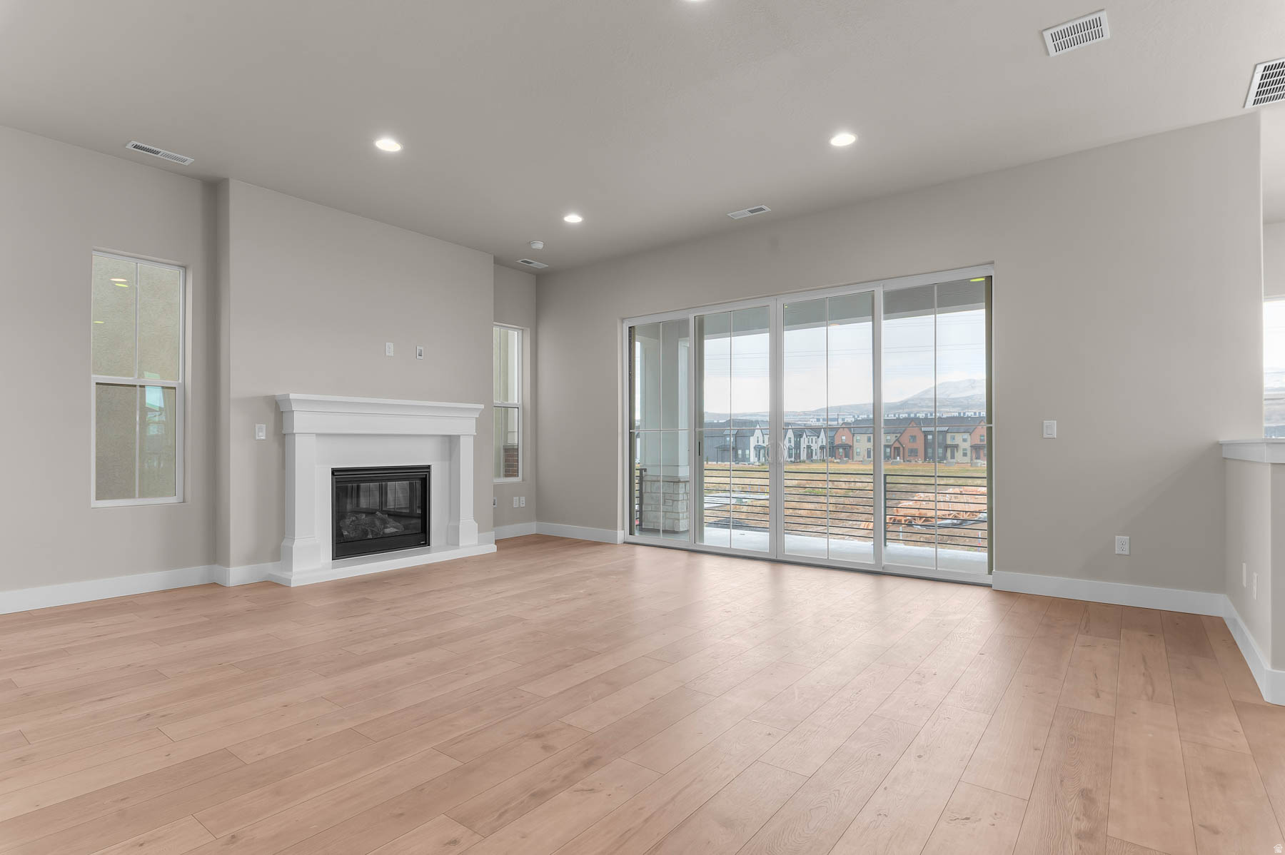 HOLBROOK PLACE EVILLAS 641 - Residential