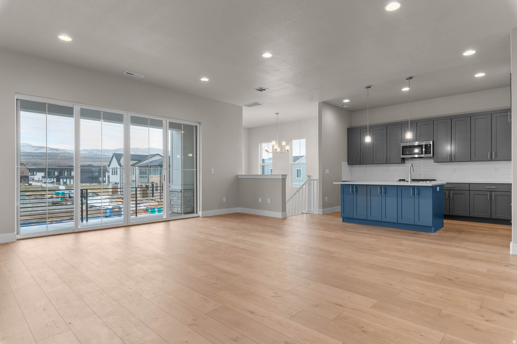 HOLBROOK PLACE EVILLAS 641 - Residential