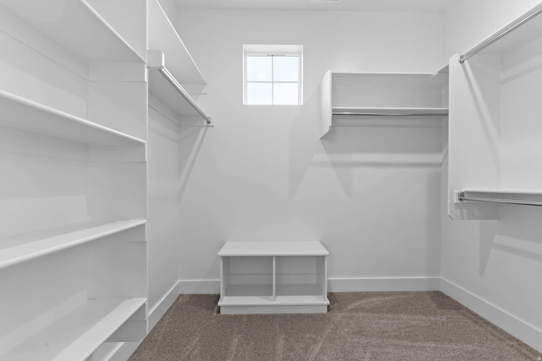 HOLBROOK PLACE EVILLAS 641 - Residential