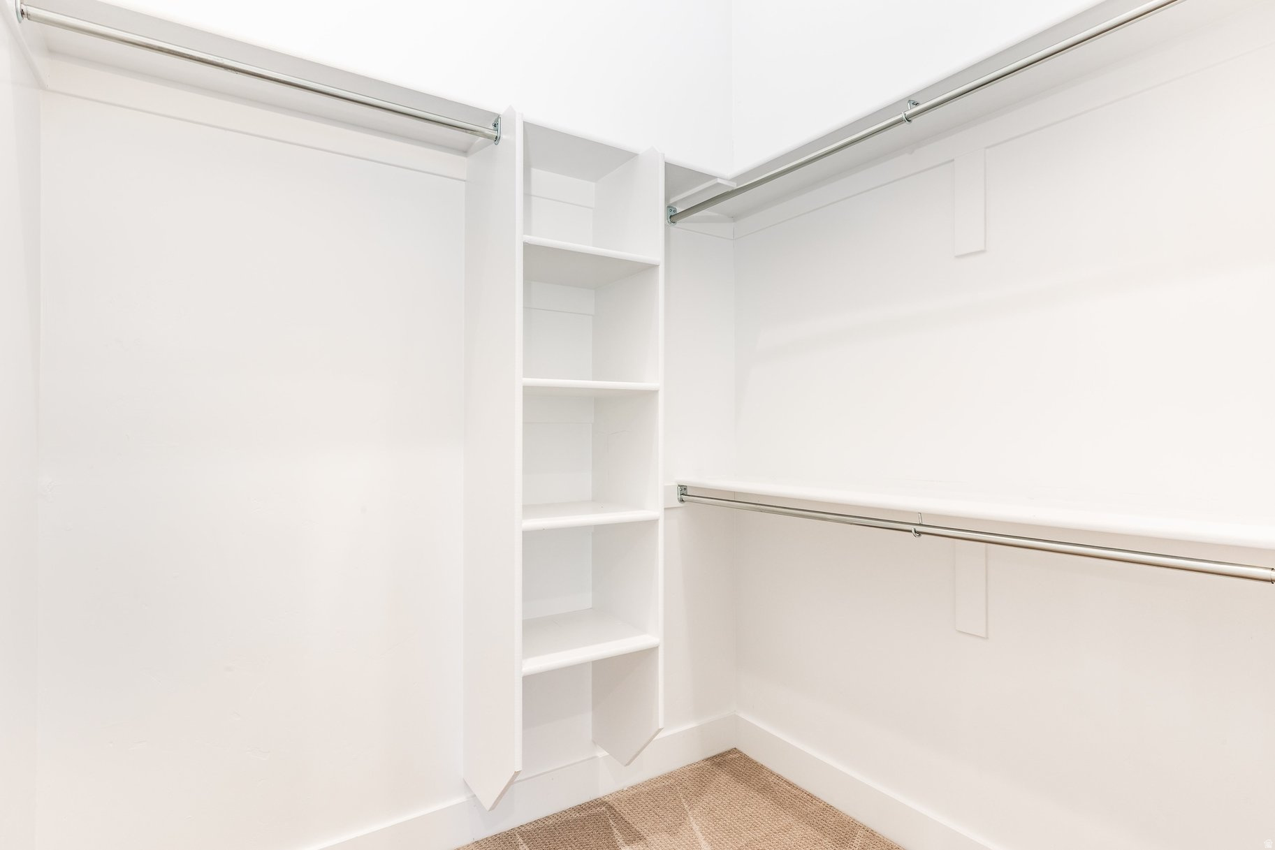 LODGES @ SNAKE CREEK - Residential