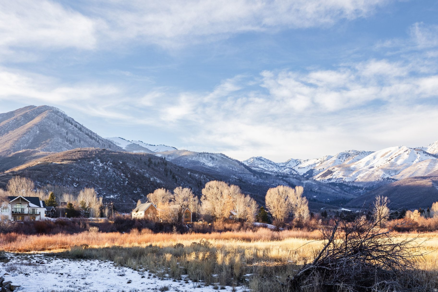 LODGES @ SNAKE CREEK - Residential
