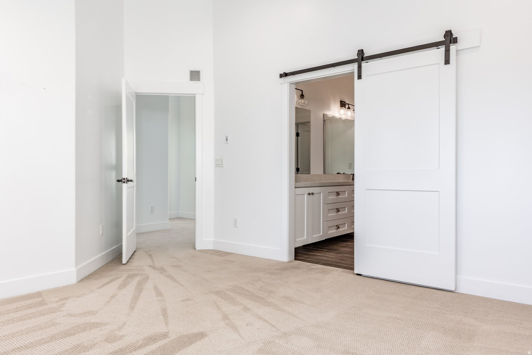 LODGES @ SNAKE CREEK - Residential