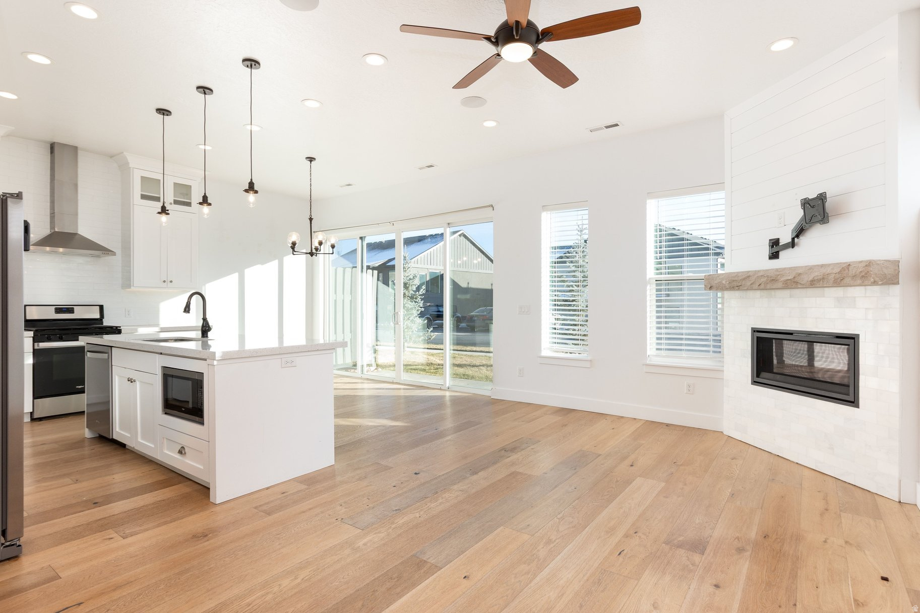 LODGES @ SNAKE CREEK - Residential