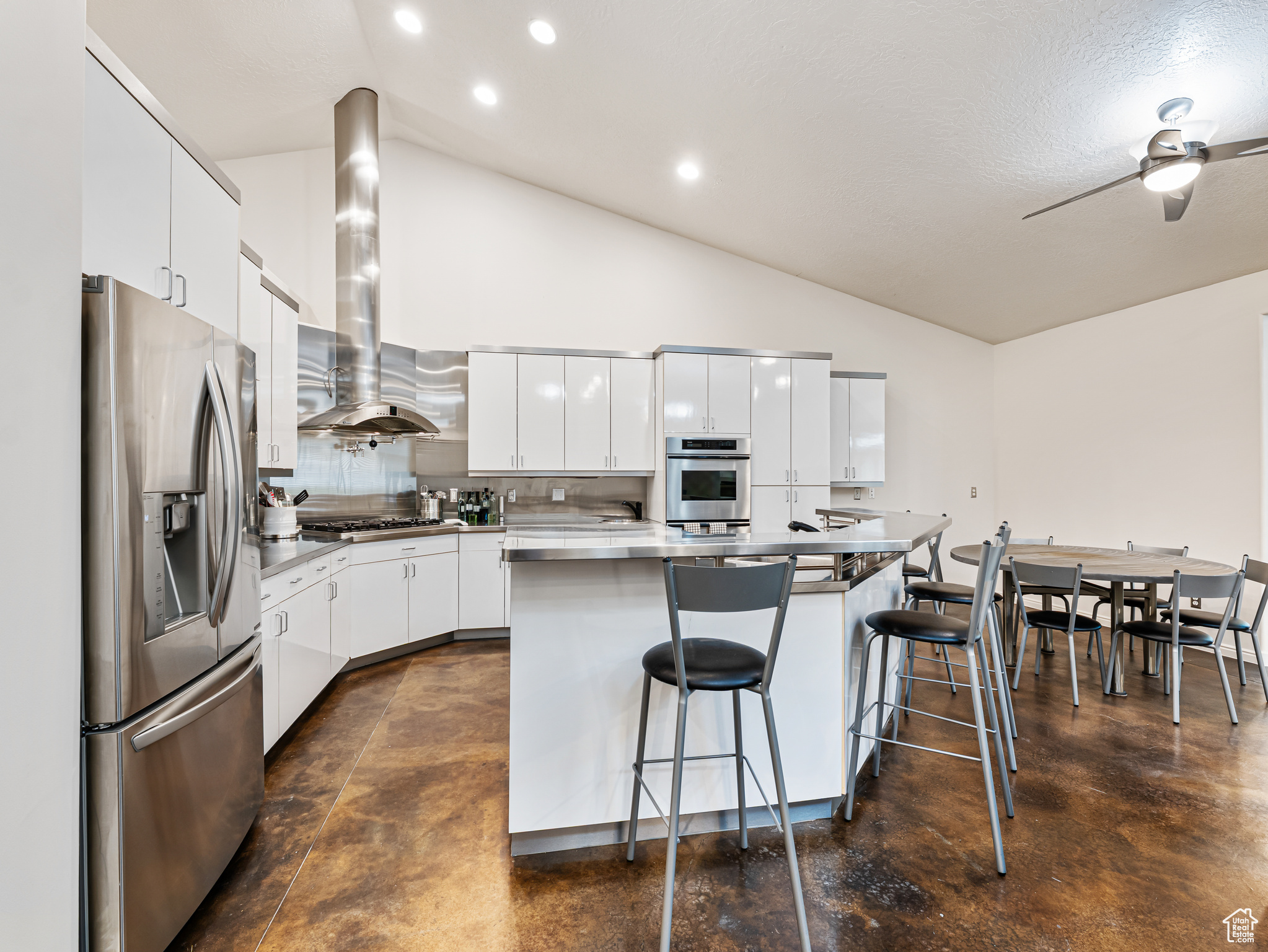 WILD WILLOW - Residential